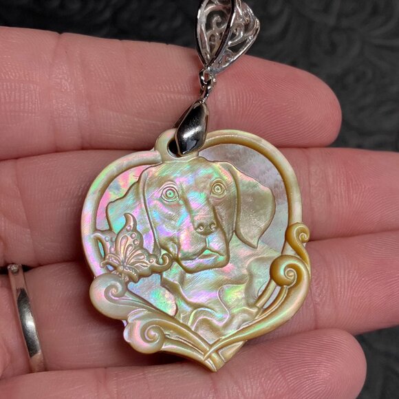 Butterfly And Labrador Retriever Carved Mother of Pearl Heart Pendant - Picture 9 of 9